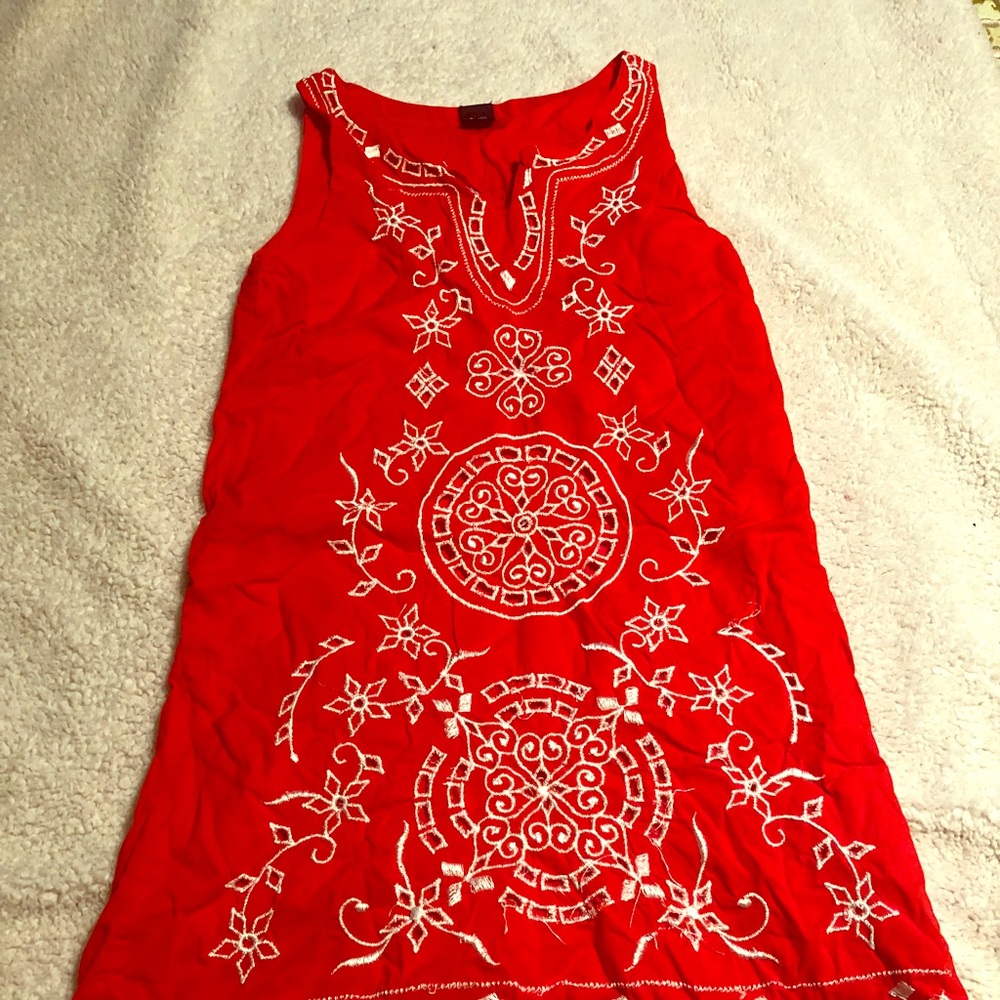 Adorable red and white embroidered shift dress